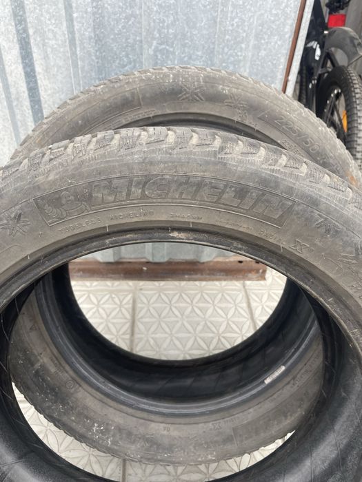 Продам резину r17