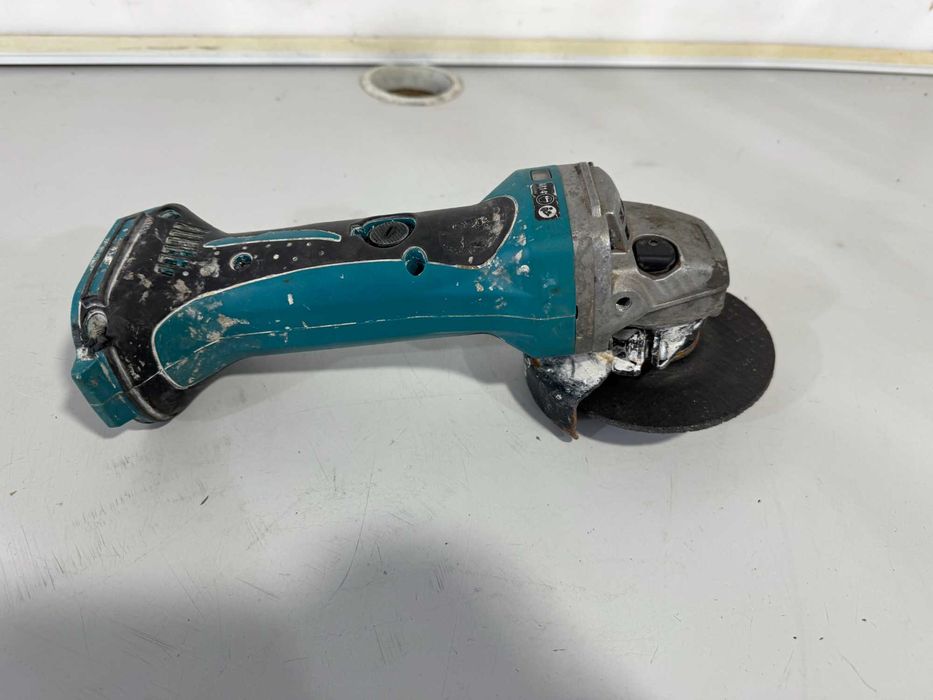 Ъглошлайф - Makita 18 V li ion / 115 mm / solo
