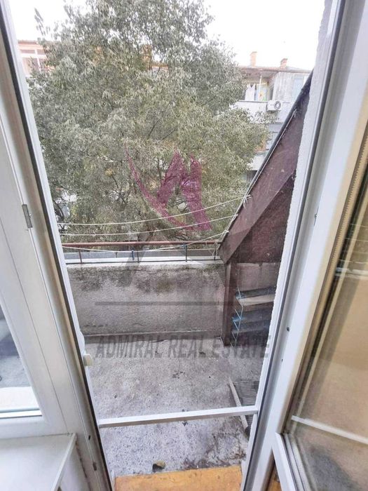 Дава се под наем Двустаен апартамент в Варна, Център - 68 кв.м за 410 € - Снимка #4