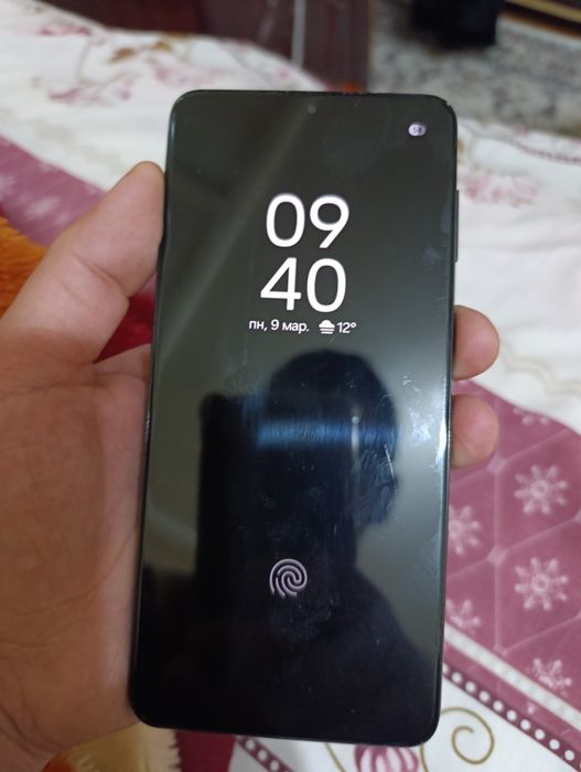 Samsung s21 plus 5g 256gb 8+8 gb obmen iphone