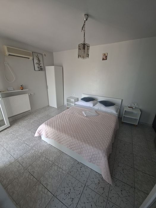 Garsonieră de închiriat zonă Faleză Nord