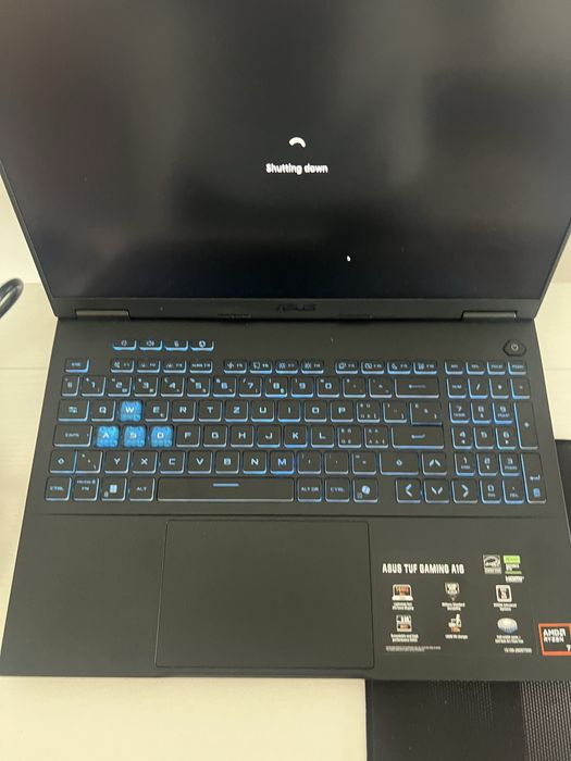 Leptop asus tuf