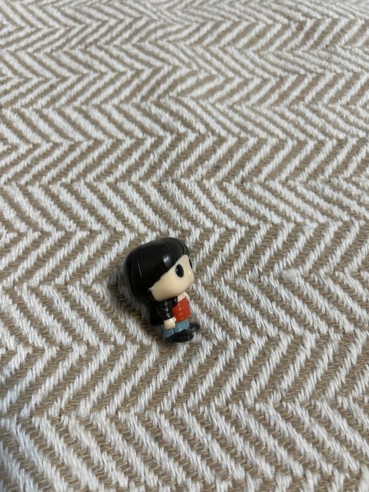 продам игрушку уилла из киндера