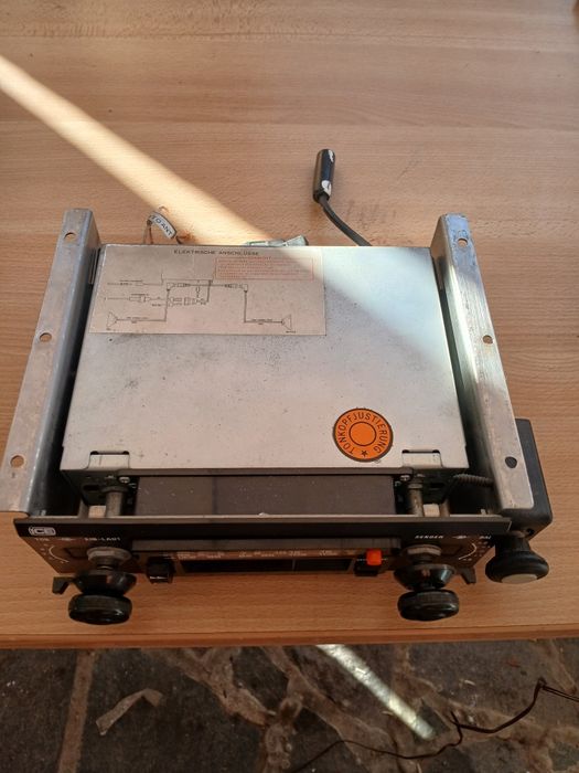 Casetofon  AutoVintage ICE și  4 boxe ani 80-90 la 220euro