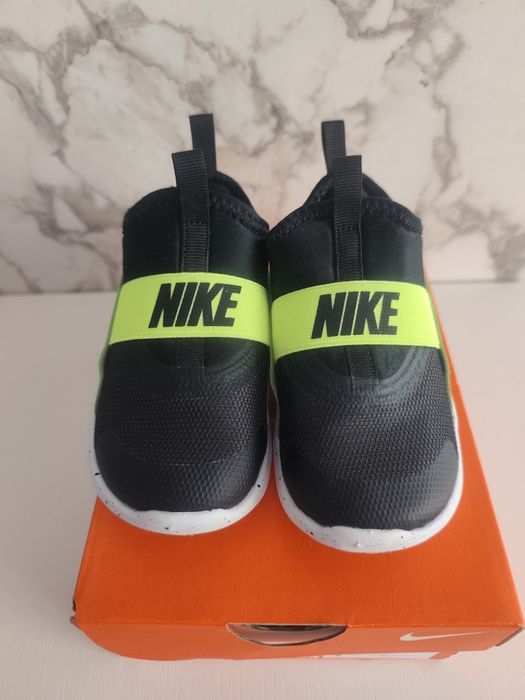 Маратонки Nike Flex Runner 4