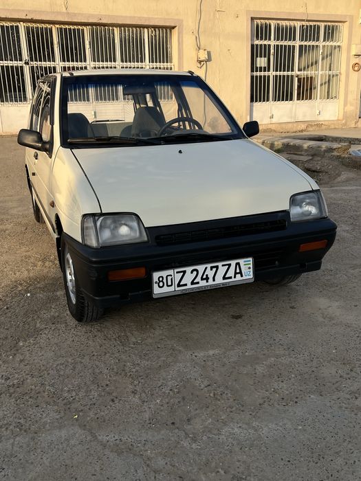 Tiko 2002 yil benzinda