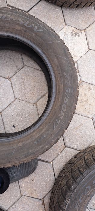 Продам шыны. Бу. 225/60R17.