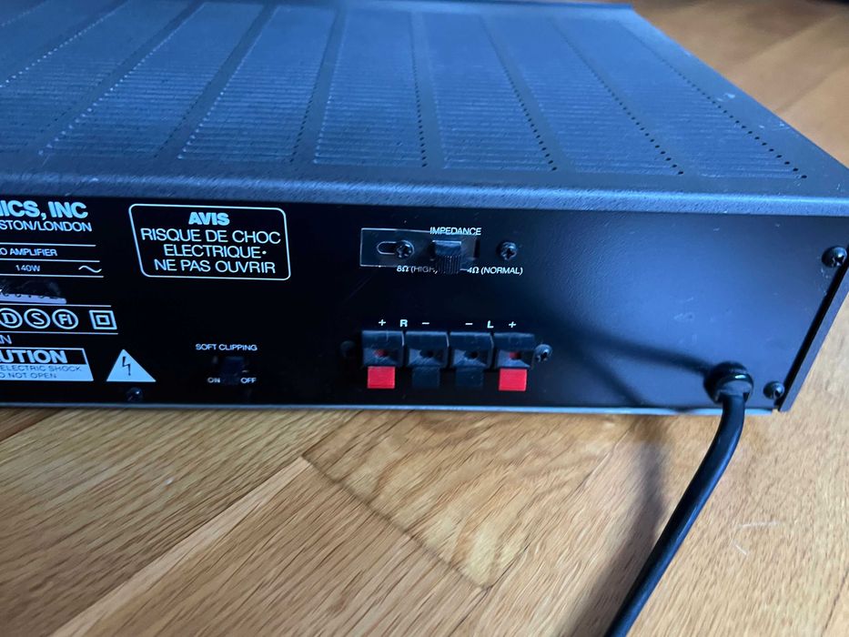 Усилвател NAD 3020 e