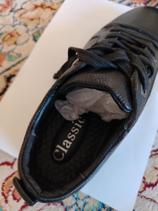 Мужской ботинка новый