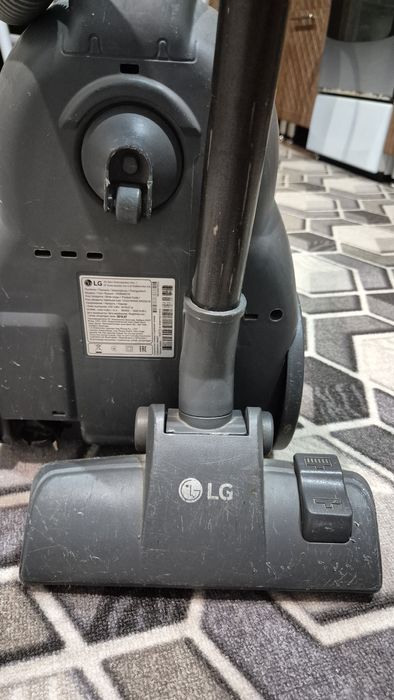 Продам пылесос LG