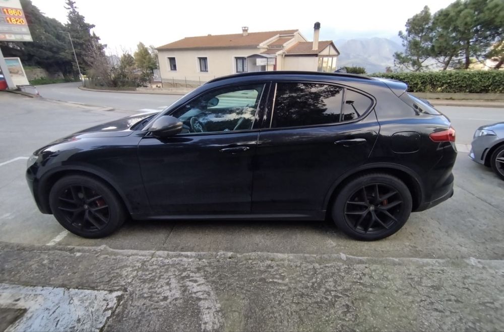 Alfa Romeo Stelvio, 2019, 2.2 Diesel cutie automata 140.000 km reali