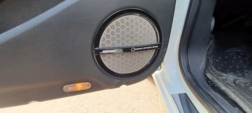 Renault Scenic XMOD BOSE