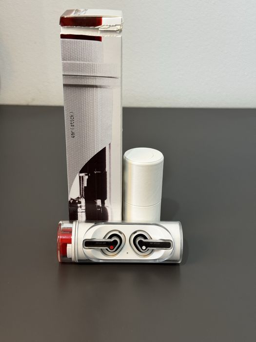 Casti Nothing Ear Stick