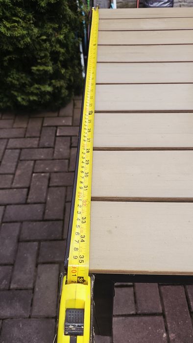 Masa metalica de grădină