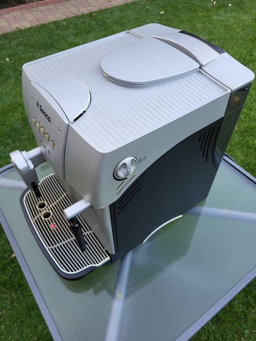 Espressor expresor automat SAECO Incanto Italia spumare lapte
