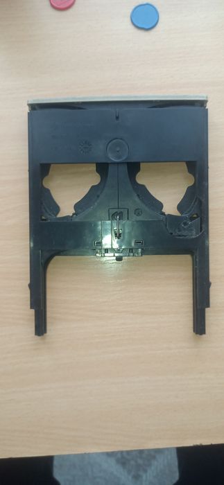 Поставка за чаши!