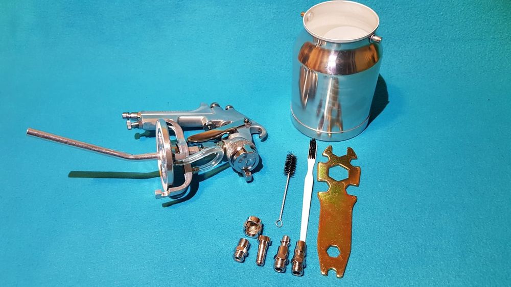 Pistol de vopsit cu rezervor jos 1000 ml