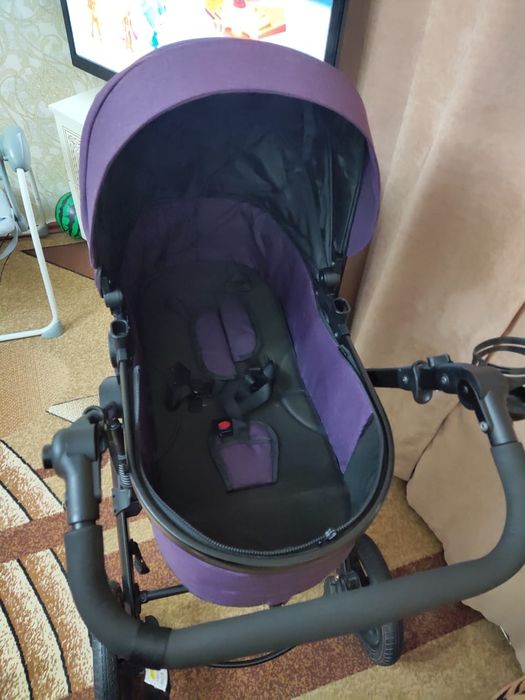 Коляска детская демисезонная