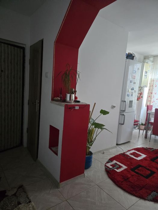 Apartament 2 camere bucătărie baie