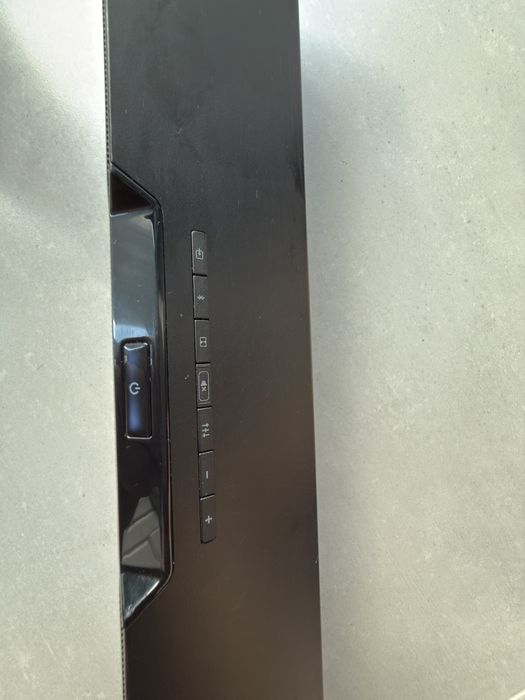 sound bar RAZER LEVIATHAN excelent