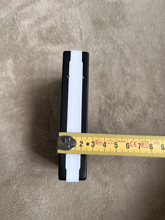 Incarcator solar multiple dispozitive