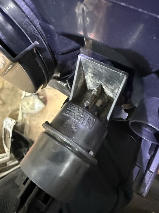 Фара ларгус рено оригинал левая