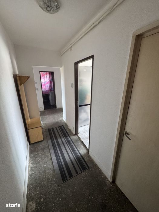 Apartament cu 2 camere, decomandat, et. 4 , 60 mp, Fantanele, Carpati — fotografia 1