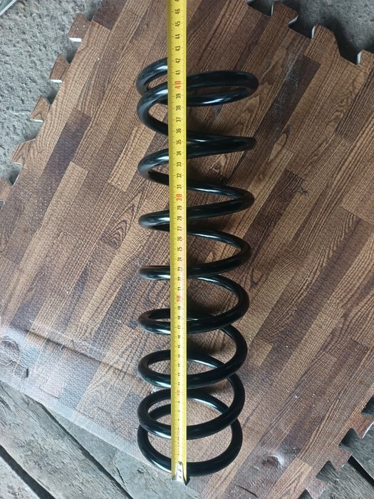 Пружини за Нисан Терано 2 Дълга база Nissan Terrano 2