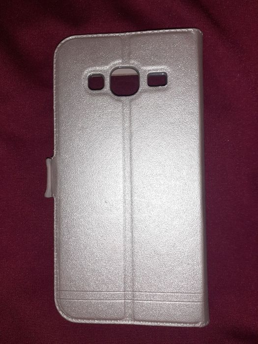 Продам чехол на Samsung