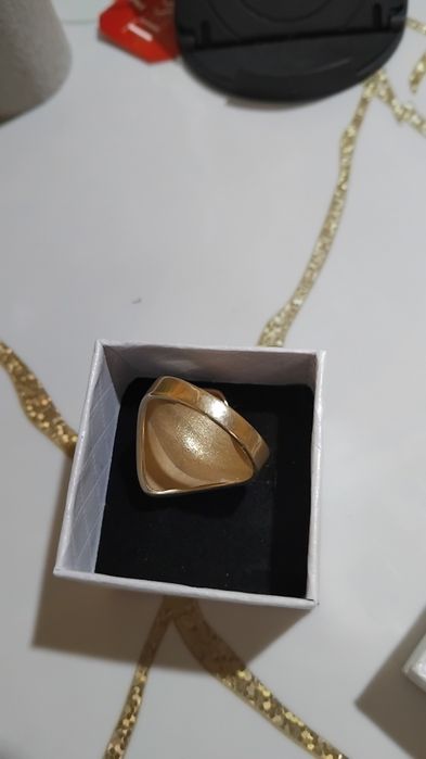 Продается золота