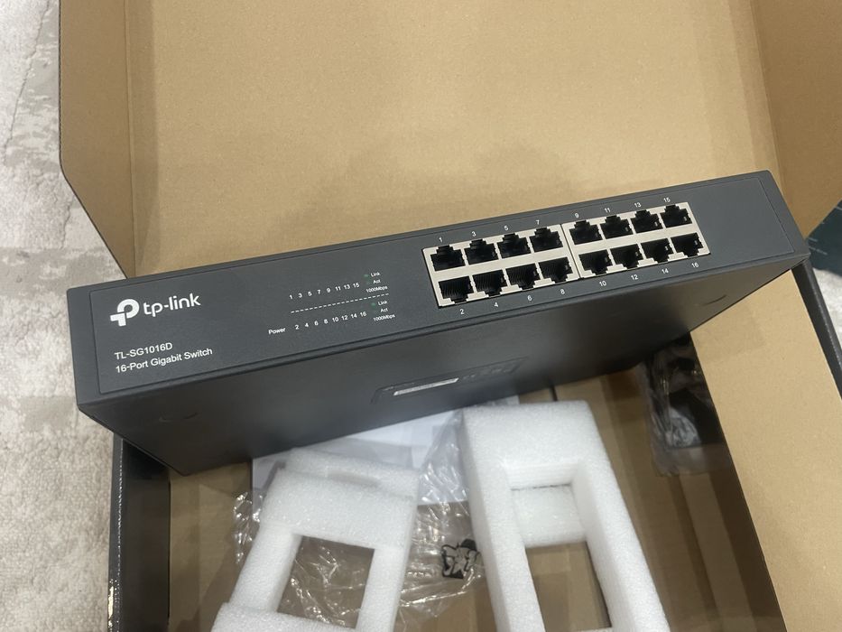Продам 2 коммутатора гигабитные tp-link tl-sg1016D