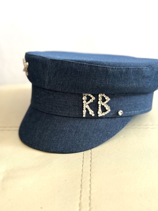 RB Шапки Ruslan Baginskiy