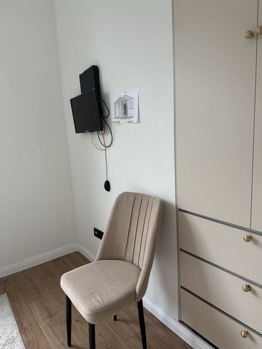 стулья  кухня зал