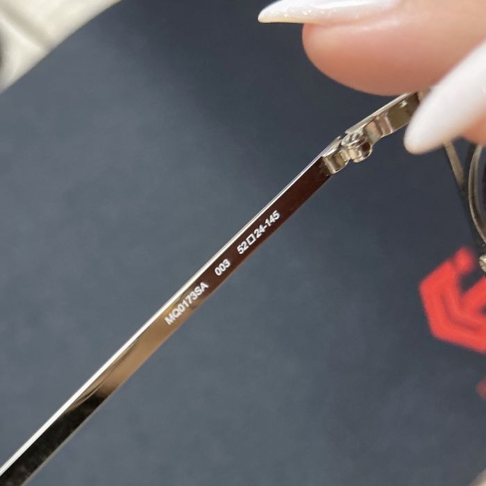 Оригинални слънчеви очила Alexander McQueen