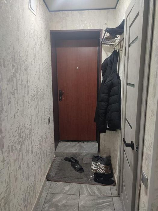 Продаётся студия п.Карабалык
