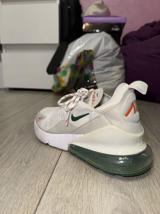 Nike Air Max 270
