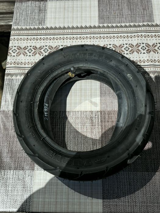 Външна гума и вътрешна за електрическа тротинетка