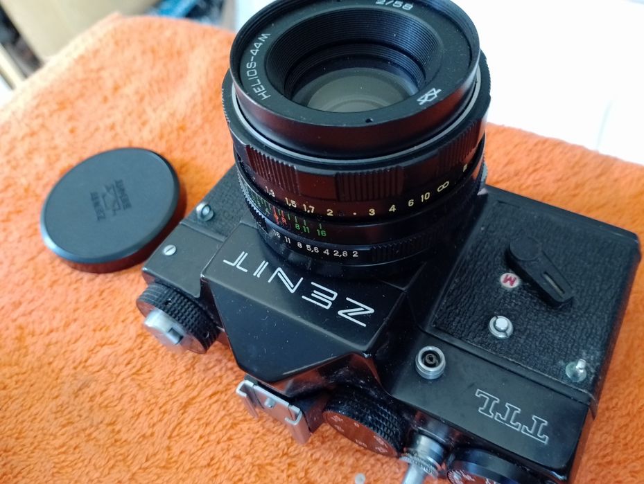 Aparat foto Zenith TTL