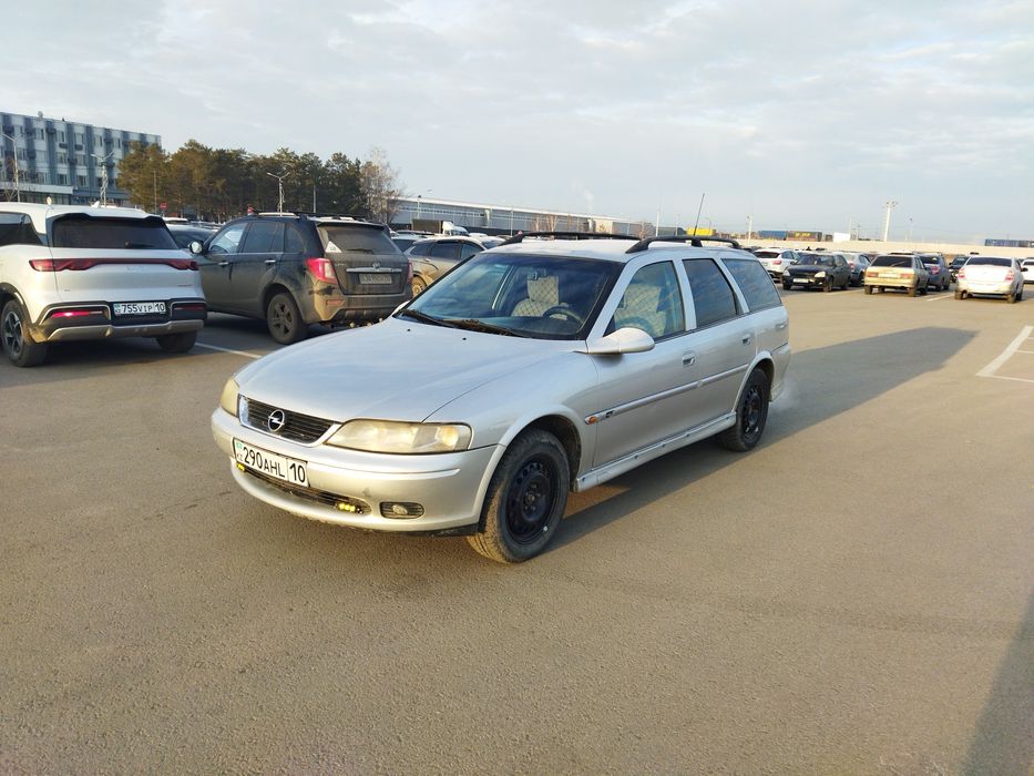 Опель вектра Б. Универсал. Дизель!