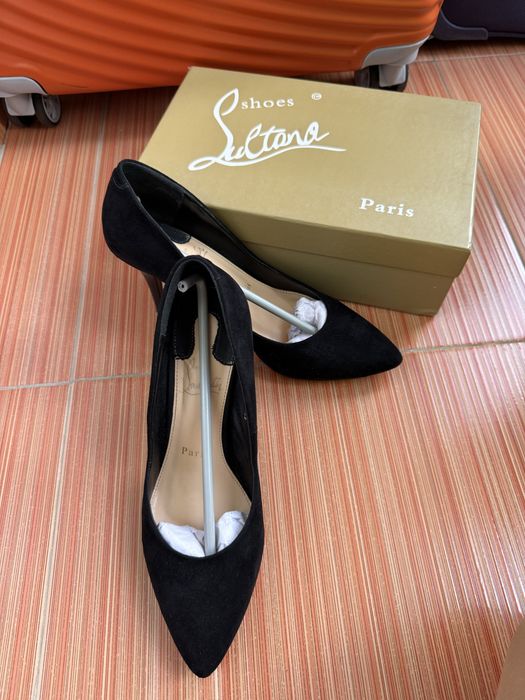 Туфли черные классика 39 р