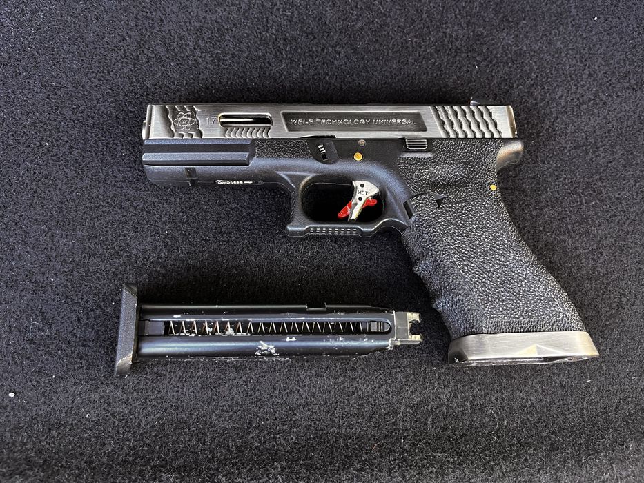 WE Glock 17 Custom