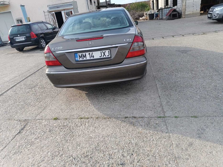 Mercedes E klasse E 200, diesel, 136 cp, an 2007