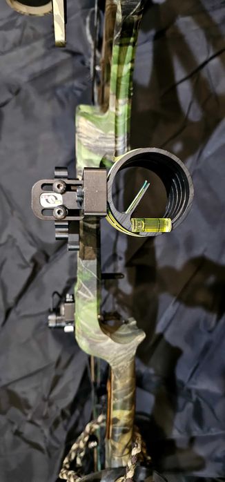 Съставен Лък Bowtech