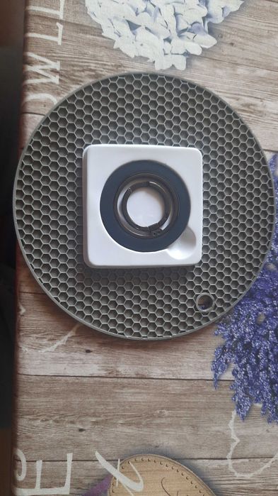 Магнитен държач за телефон