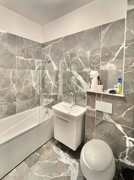 Inchiriez apartament 2 camere central