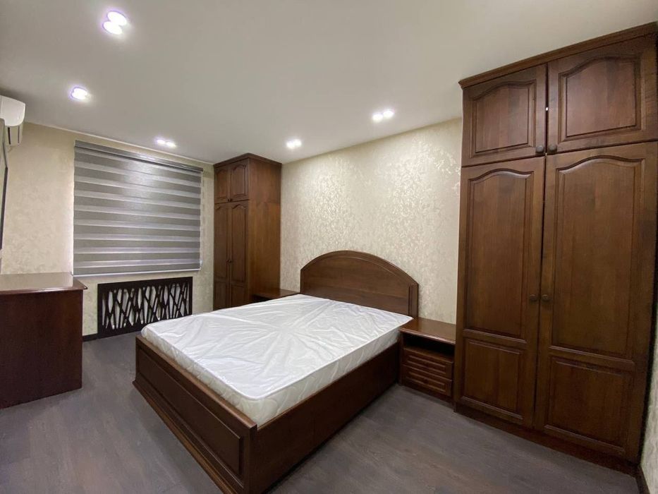 Квартира 3 комнаты, 78м² Мирабадский район, ЦУМ Кафе Бон