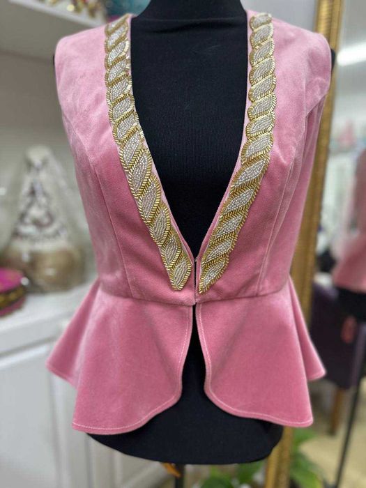 Прокат камзолы 5К-15К в Алматы