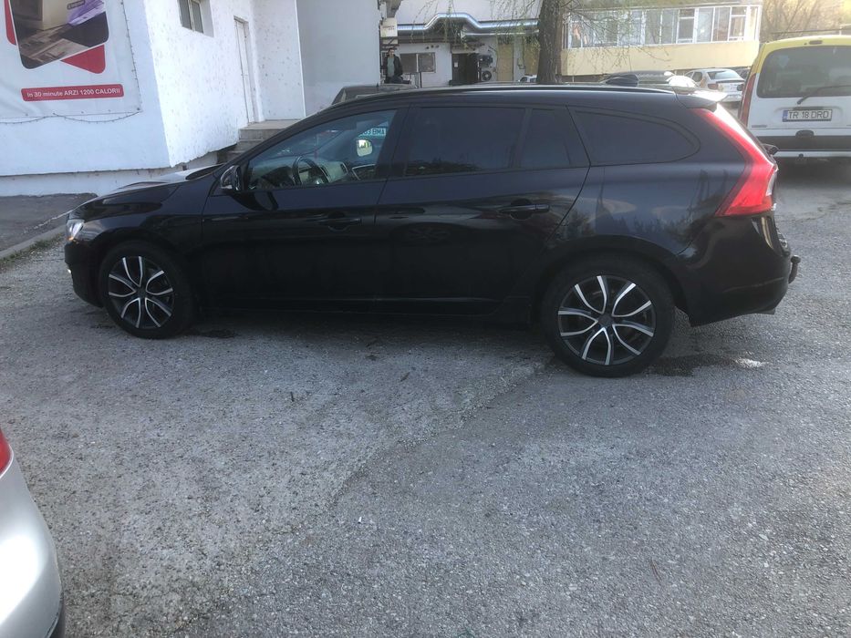 autoturism volvo v 60