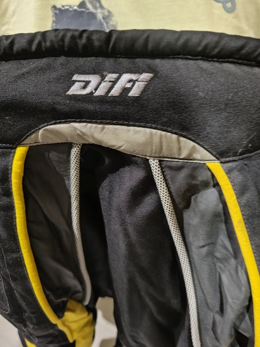 Текстилно мото яке