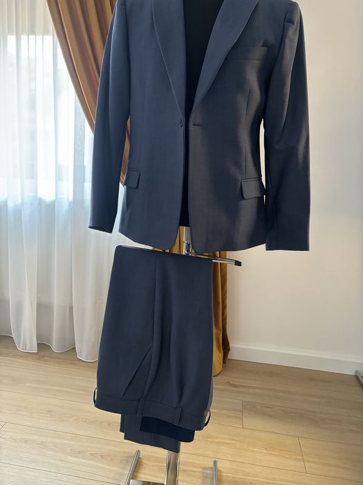 Vand costum barbatesc